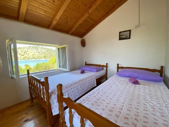 Domek Ostrov Zut - Zut OS 10079 N1