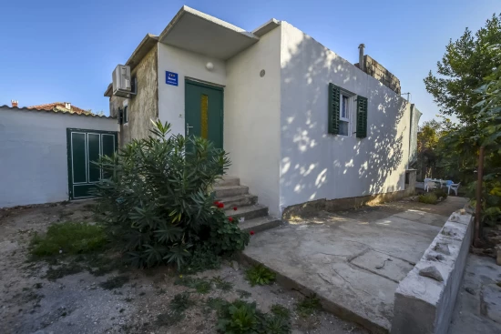 Apartmán Severní Dalmácie - Rogoznica DA 8180 N1