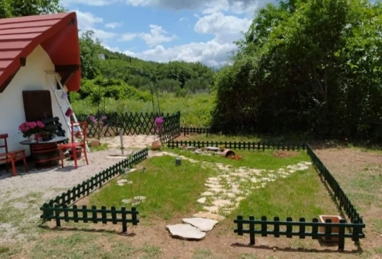 Domek Severní Dalmácie - Rupe (Krka) DA 8181 N1