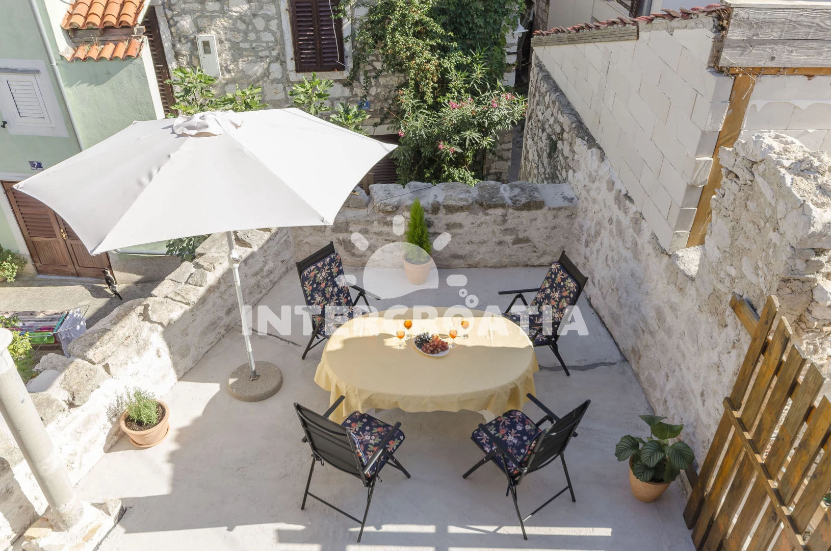 Domek Severní Dalmácie - Tribunj (Vodice) DA 8182 N1