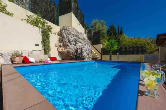 Vila Jižní Dalmácie - Mravnica (Mravinca) DA 8184 N1