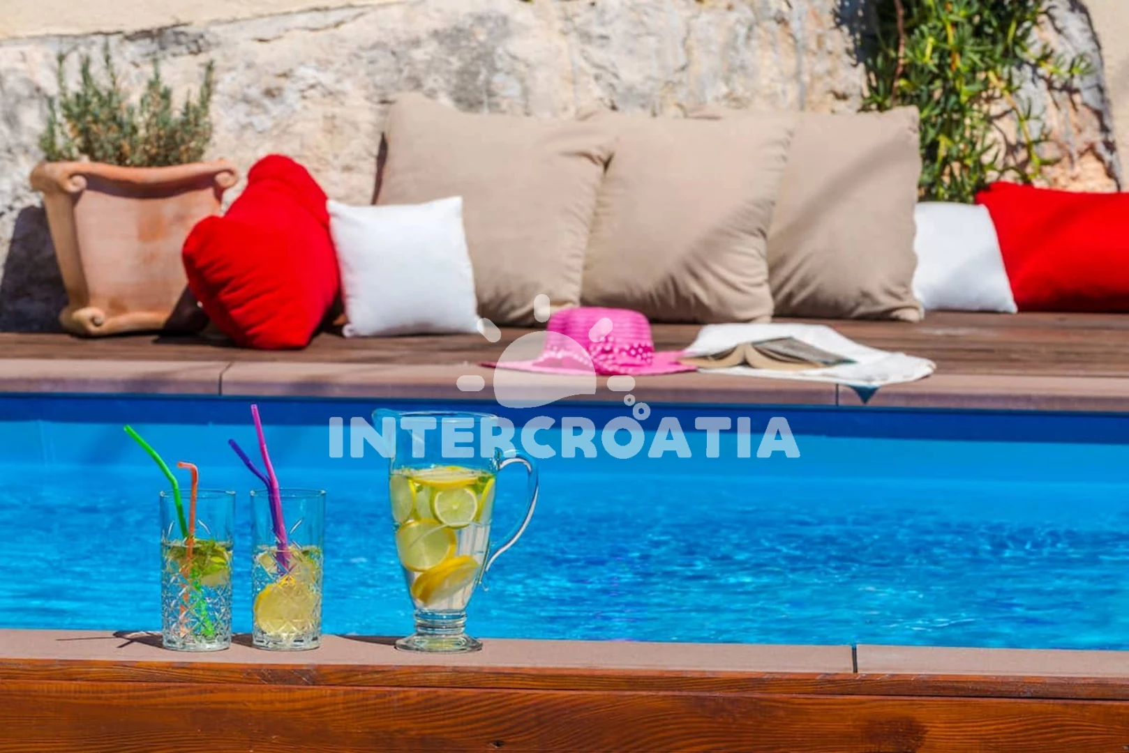 Vila Jižní Dalmácie - Mravnica (Mravinca) DA 8184 N1