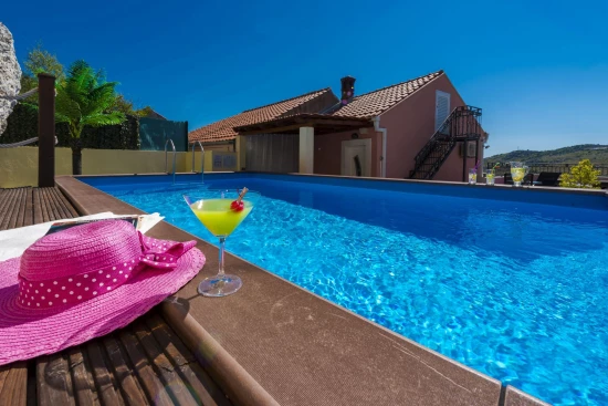 Vila Jižní Dalmácie - Mravnica (Mravinca) DA 8184 N1