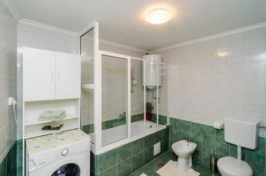 Vila Jižní Dalmácie - Mravnica (Mravinca) DA 8184 N1