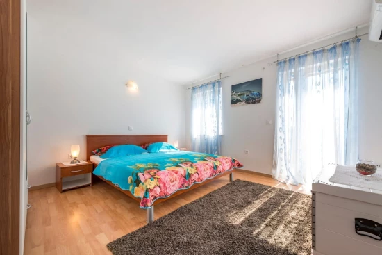 Vila Jižní Dalmácie - Mravnica (Mravinca) DA 8184 N1