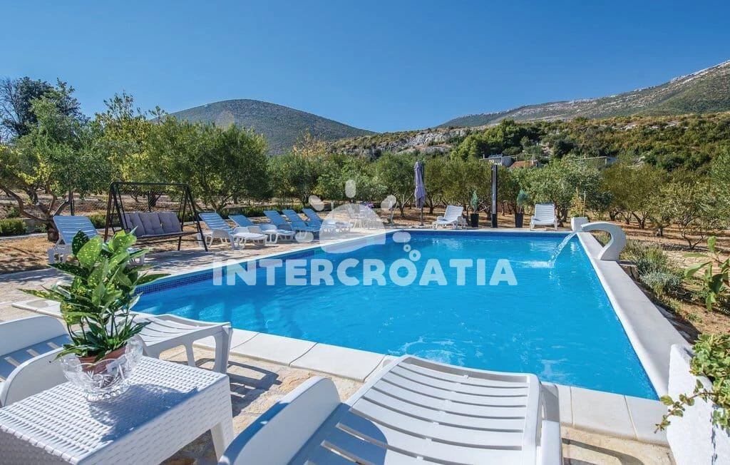 Vila Střední Dalmácie - Kaštela DA 8190 N1