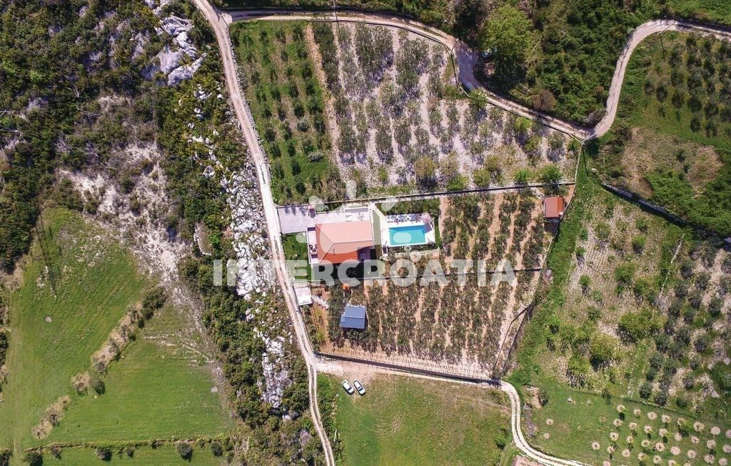 Vila Střední Dalmácie - Kaštela DA 8190 N1