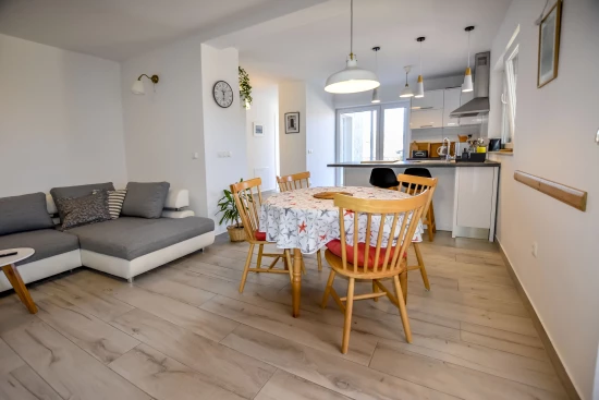 Apartmán Ostrov Iž - Mali Iž OS 10101 N1