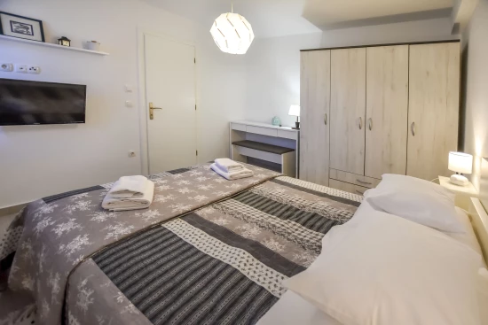 Apartmán Ostrov Iž - Mali Iž OS 10101 N1