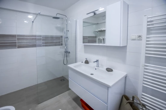 Apartmán Ostrov Iž - Mali Iž OS 10101 N1