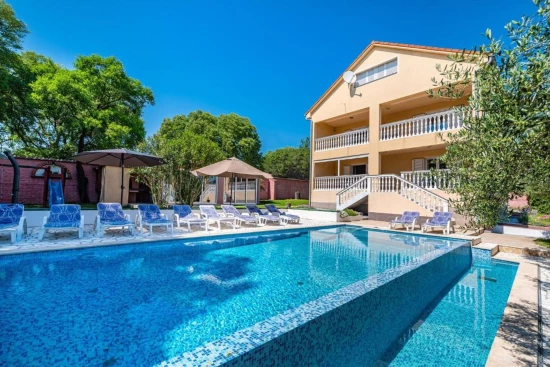 Vila Severní Dalmácie - Kakma DA 8194 N1