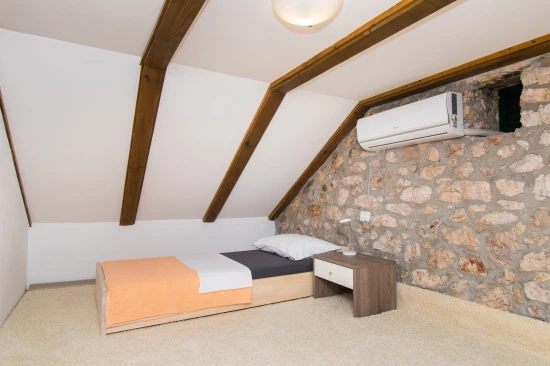 Vila Severní Dalmácie - Kakma DA 8195 N1