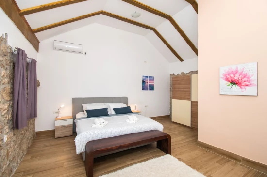 Vila Severní Dalmácie - Kakma DA 8195 N1