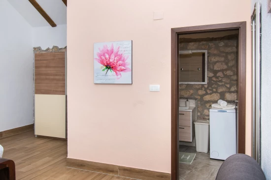 Vila Severní Dalmácie - Kakma DA 8195 N1