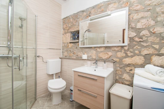 Vila Severní Dalmácie - Kakma DA 8195 N1