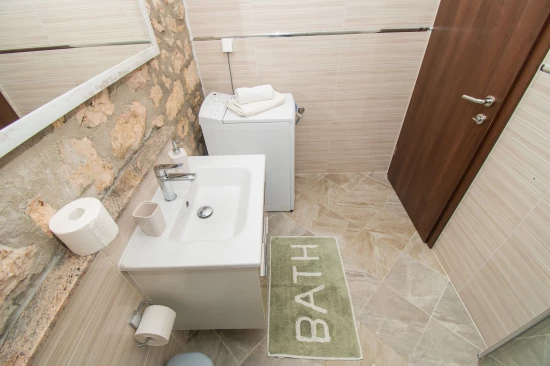 Vila Severní Dalmácie - Kakma DA 8195 N1