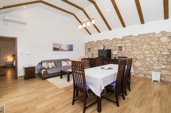 Vila Severní Dalmácie - Kakma DA 8195 N1