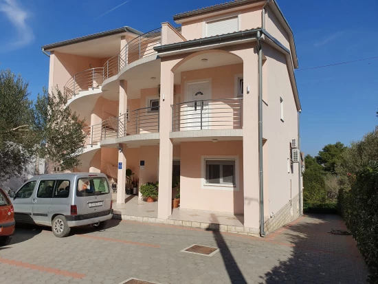 Apartmán Ostrov Pašman - Tkon OS 10110 N2