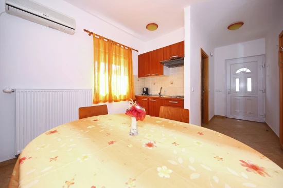 Apartmán Ostrov Pašman - Tkon OS 10110 N3
