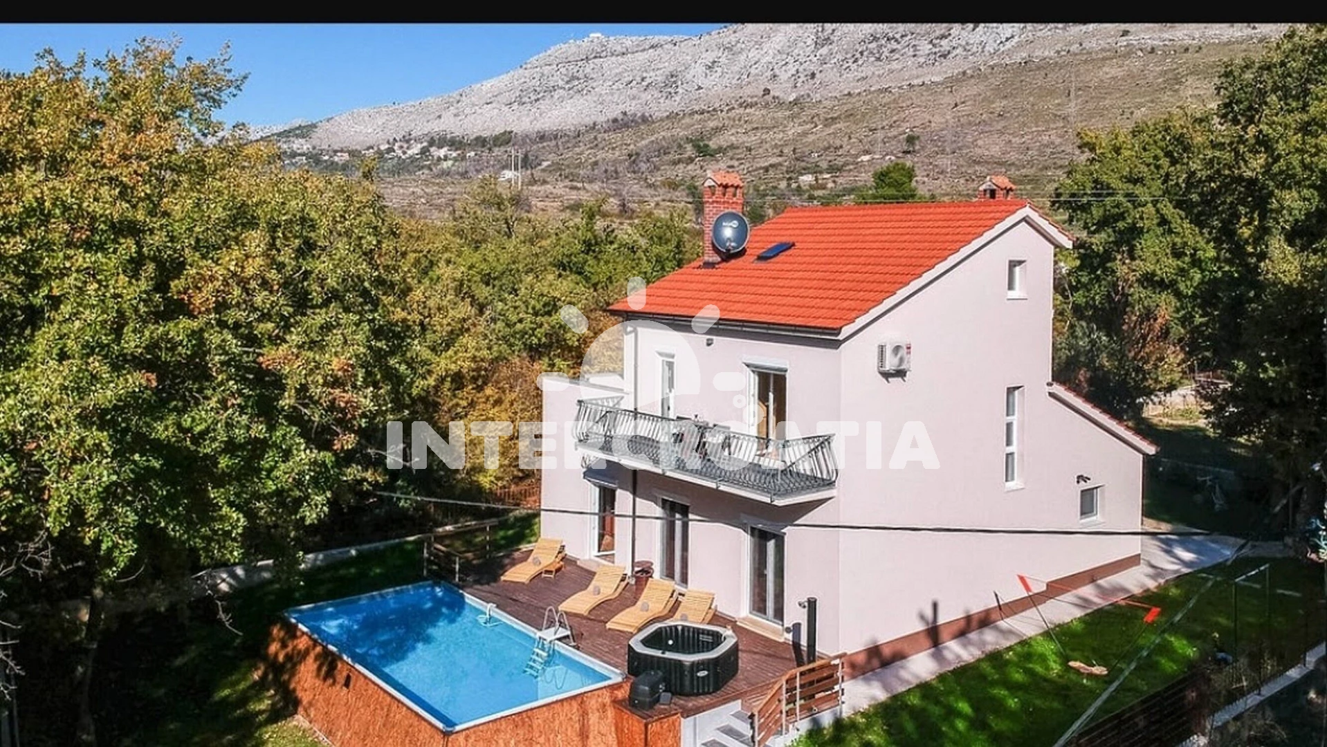 Domek Střední Dalmácie - Srinjine (Split) DA 8204 N1