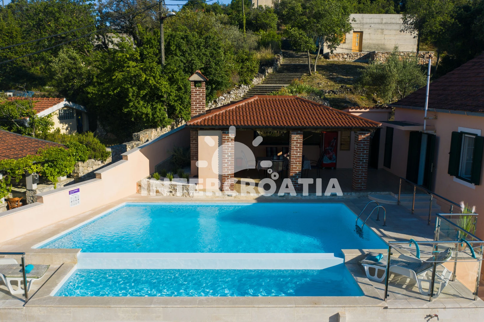 Vila Ostrov Iž - Mali Iž OS 10115 N1