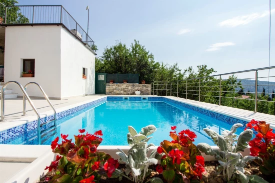 Domek Střední Dalmácie - Žrnovnica DA 8216 N1