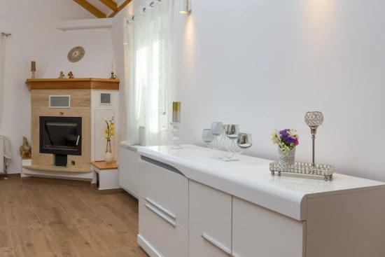 Vila Severní Dalmácie - Drniš (Šibenik) DA 8224 N1