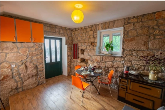 Domek Střední Dalmácie - Lovreć (Šestanovac) DA 8225 N1