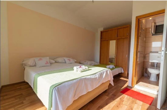 Domek Střední Dalmácie - Lovreć (Šestanovac) DA 8225 N1