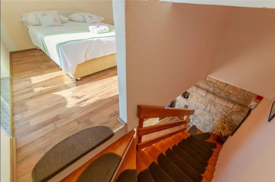 Domek Střední Dalmácie - Lovreć (Šestanovac) DA 8225 N1