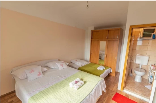 Domek Střední Dalmácie - Lovreć (Šestanovac) DA 8225 N1