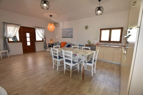 Domek Ostrov Ugljan - Guduće OS 10139 N1