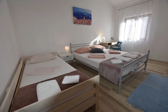 Domek Ostrov Ugljan - Guduće OS 10139 N1