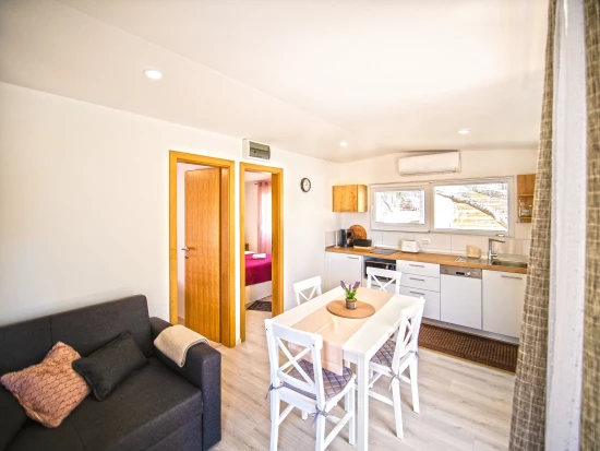 Mobilheim Severní Dalmácie - Sveti Filip i Jakov (Biograd) DA 8228 N2