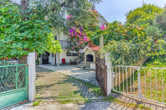 Apartmán Střední Dalmácie - Slatine (Čiovo) DA 8231 N1