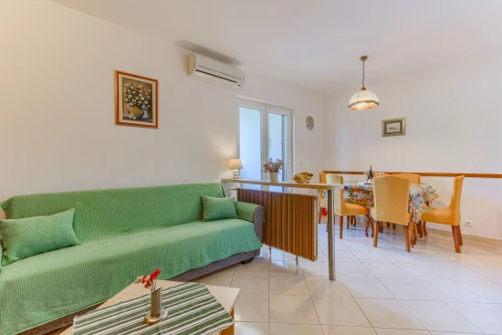 Apartmán Střední Dalmácie - Slatine (Čiovo) DA 8231 N1