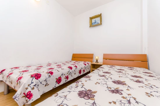 Apartmán Střední Dalmácie - Okrug Gornji DA 8243 N3