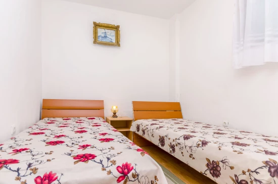 Apartmán Střední Dalmácie - Okrug Gornji DA 8243 N3