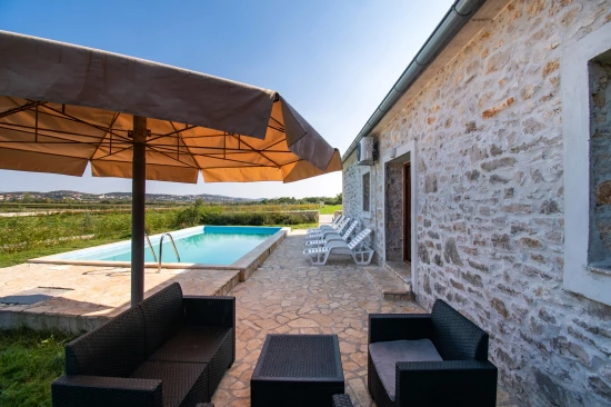 Domek Severní Dalmácie - Lišane Tinjske DA 8253 N1