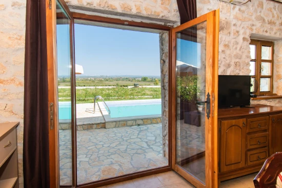 Domek Severní Dalmácie - Lišane Tinjske DA 8253 N1