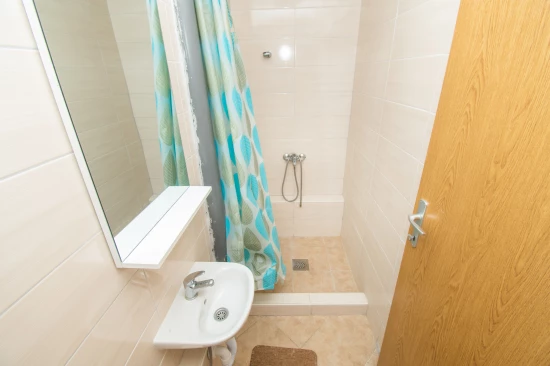 Domek Severní Dalmácie - Lišane Tinjske DA 8253 N1