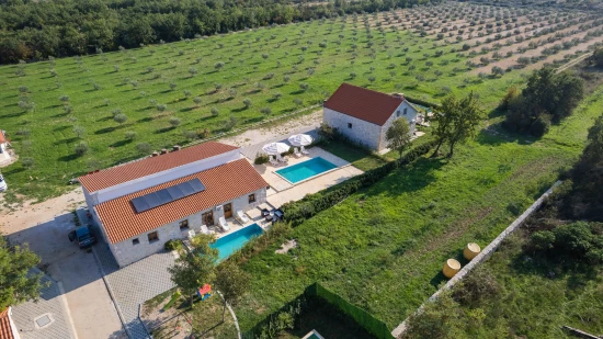 Domek Severní Dalmácie - Lišane Tinjske DA 8254 N1