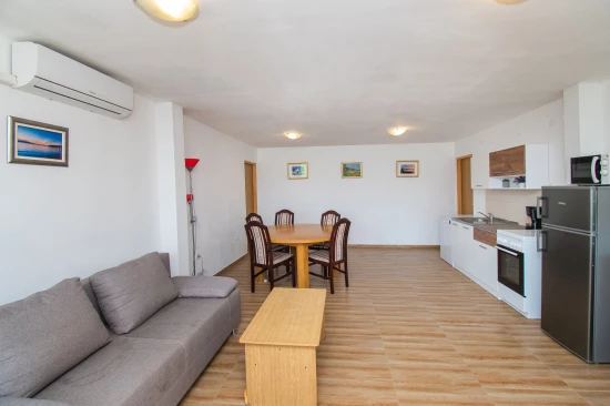 Domek Severní Dalmácie - Lišane Tinjske DA 8254 N1