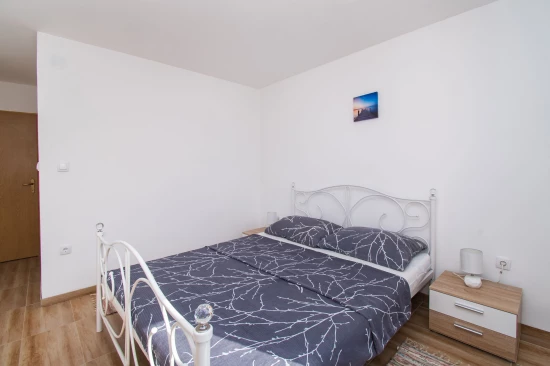 Domek Severní Dalmácie - Lišane Tinjske DA 8254 N1