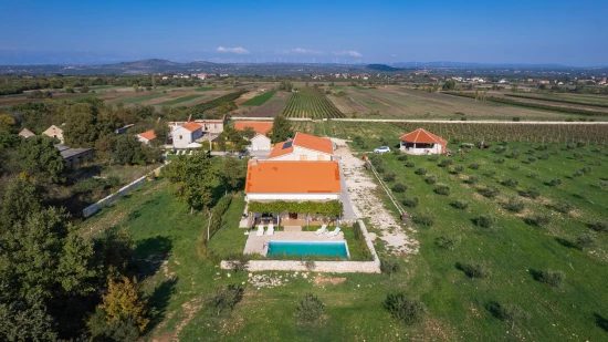 Domek Severní Dalmácie - Lišane Tinjske DA 8257 N1