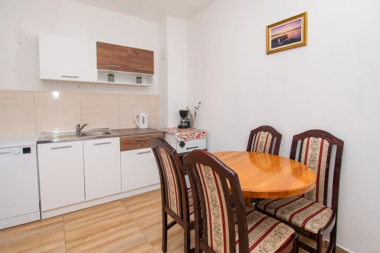 Domek Severní Dalmácie - Lišane Tinjske DA 8257 N1