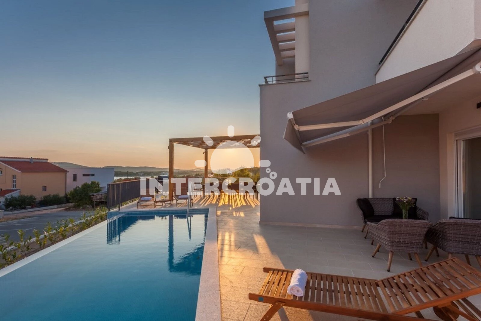 Vila Severní Dalmácie - Brodarica DA 8261 N1