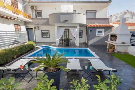 Vila Severní Dalmácie - Vodice DA 8272 N1