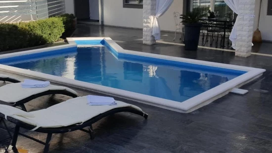 Vila Severní Dalmácie - Vodice DA 8272 N1