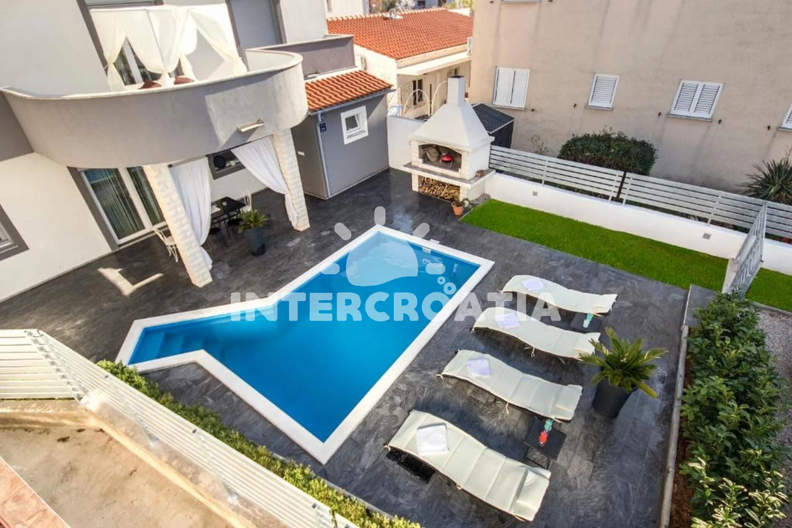 Vila Severní Dalmácie - Vodice DA 8272 N1